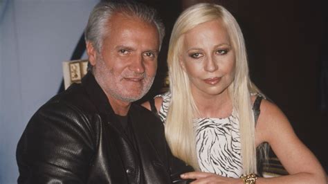 siostra versace|versace wikipedia.